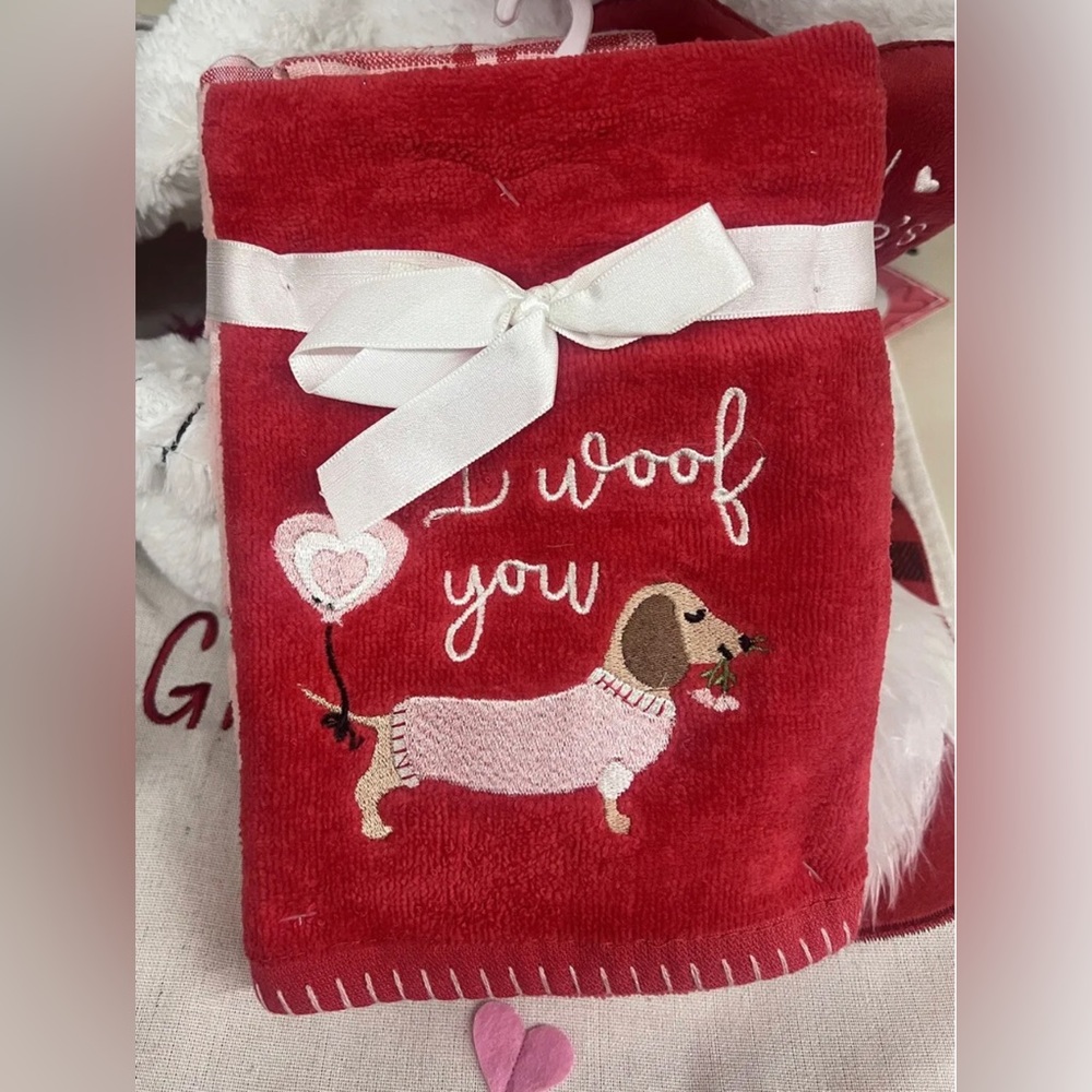 2 PACK SOFT, VALENTINE DACHSHUND EMBROIDERED HAND TOWELS NWT.